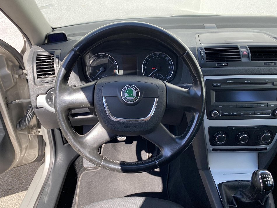 Škoda Octavia II 1.2 TSi Ambiente