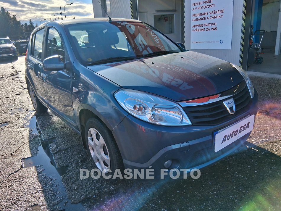 Dacia Sandero 1.6i 