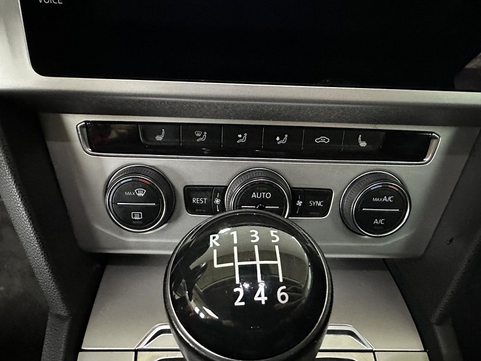 Volkswagen Passat 2.0 TDi Comfortline