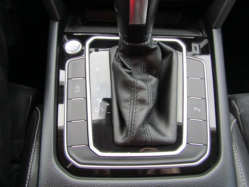 Volkswagen Passat 1.5 TSi 