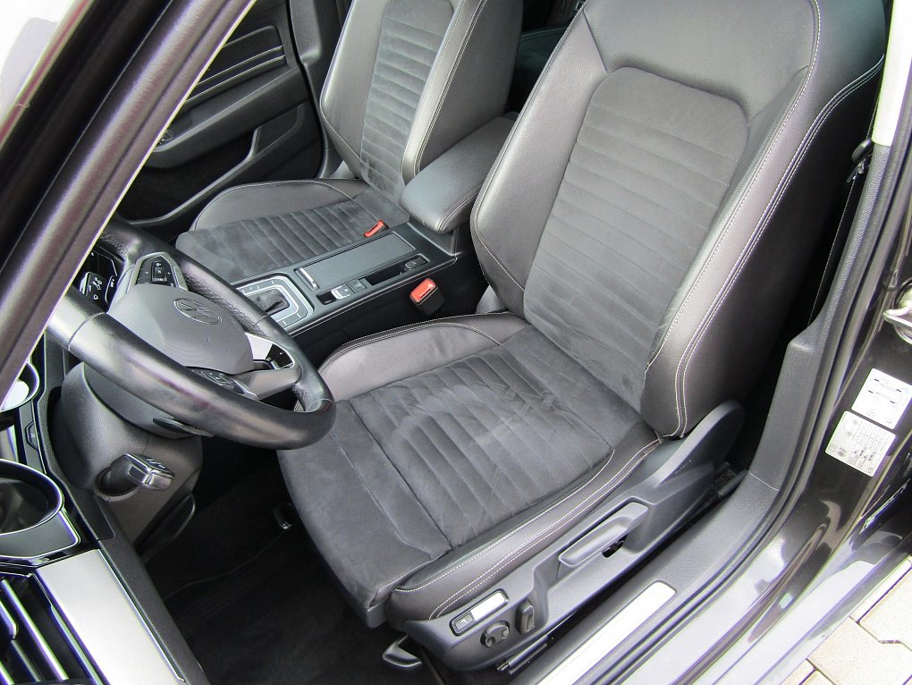 Volkswagen Passat 1.5 TSi 