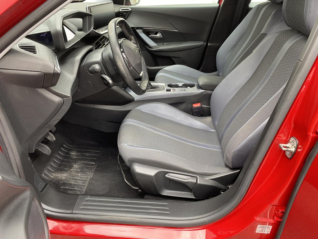 Peugeot 2008 1.2PT Allure