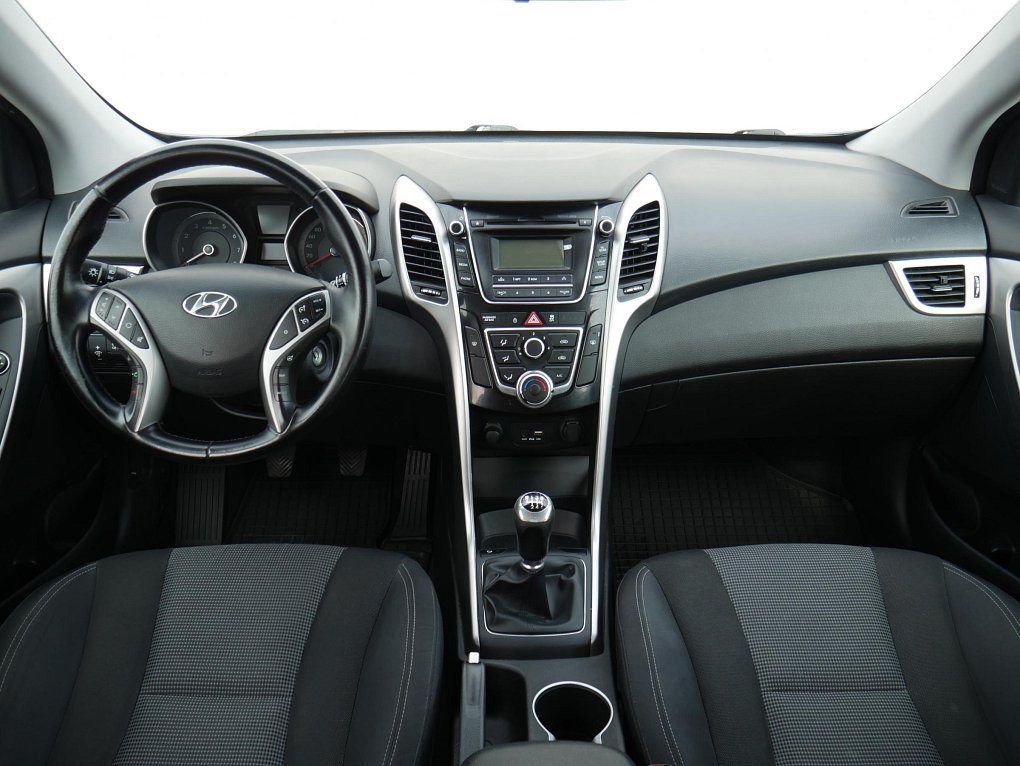Hyundai I30 1.6 i 