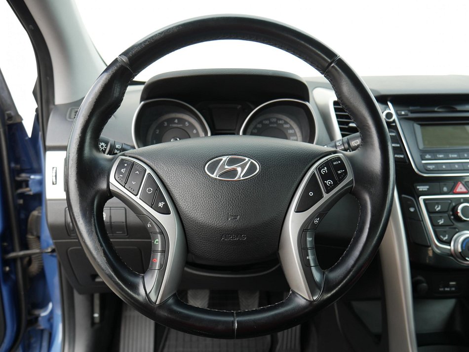 Hyundai I30 1.6 i 