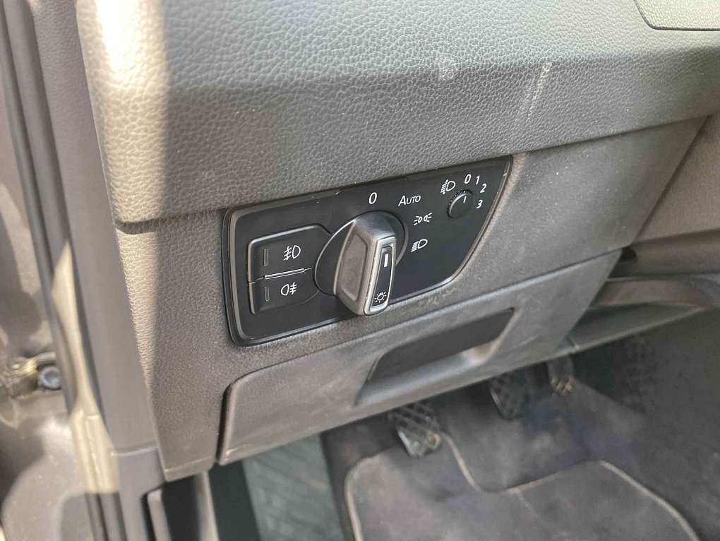 Volkswagen Passat 2.0 TDi Highline