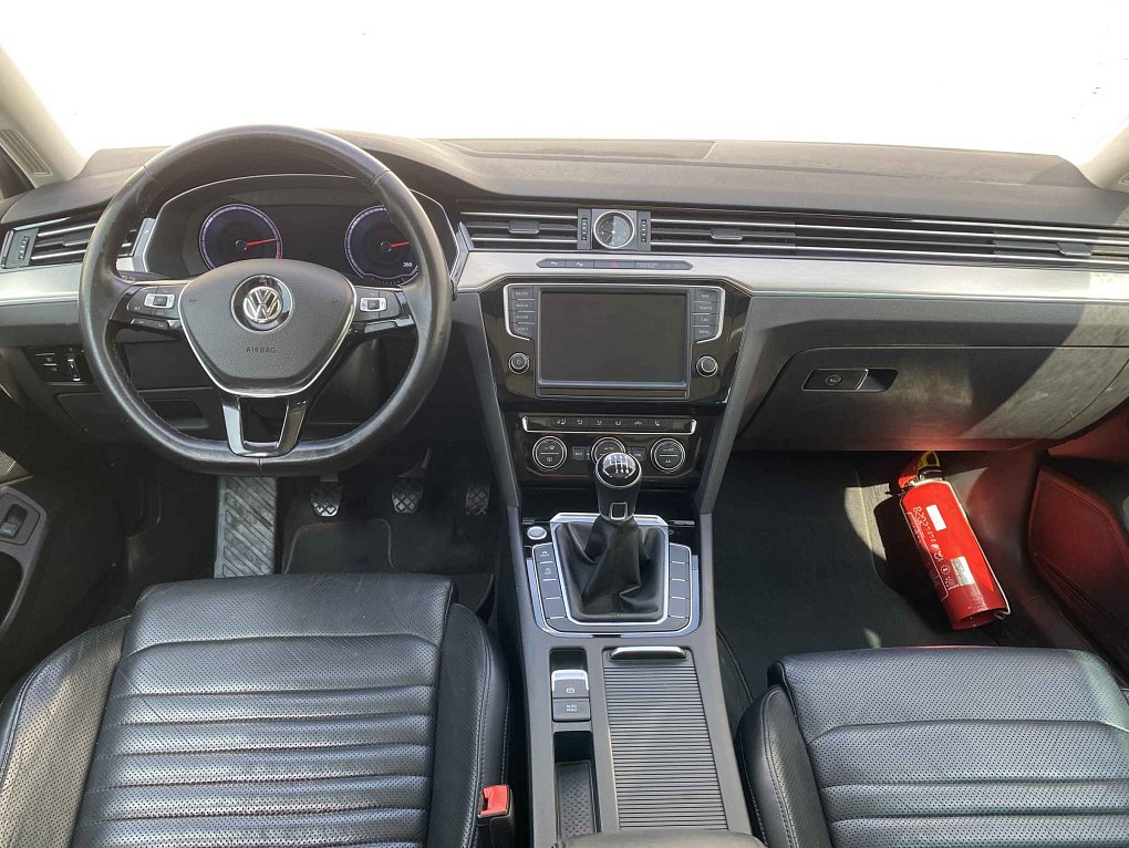 Volkswagen Passat 2.0 TDi Highline