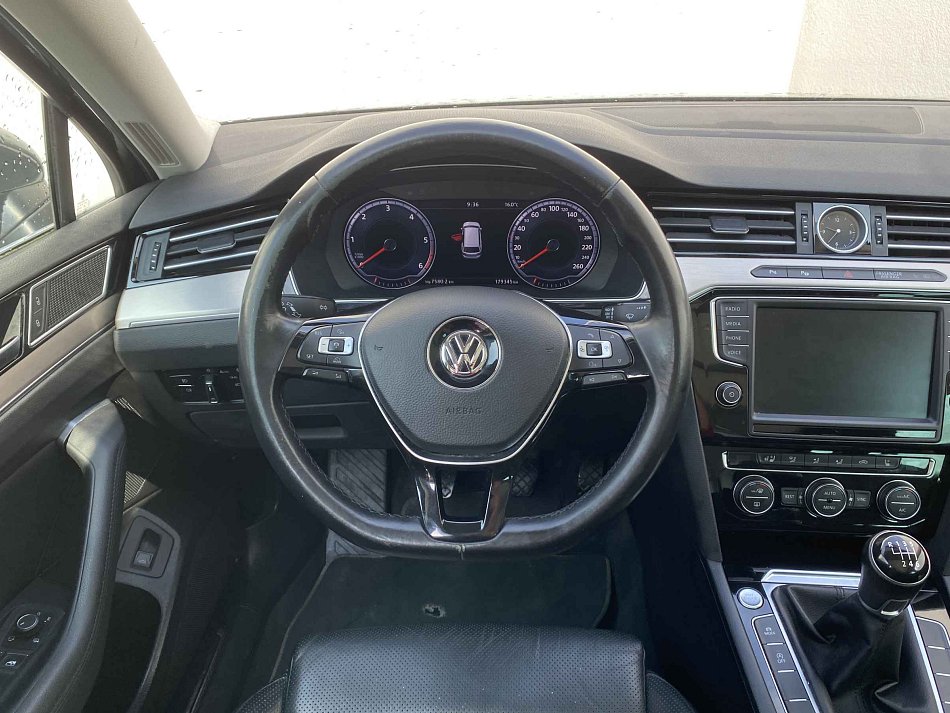 Volkswagen Passat 2.0 TDi Highline