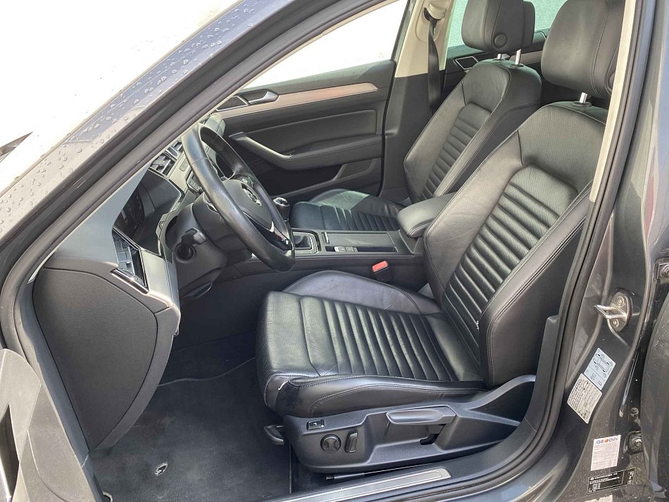Volkswagen Passat 2.0 TDi Highline