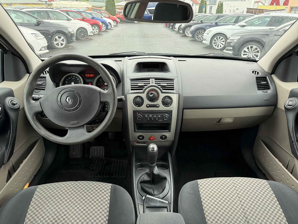 Renault Mégane 1.4i 
