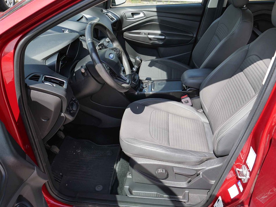 Ford Kuga 1.5 EB 