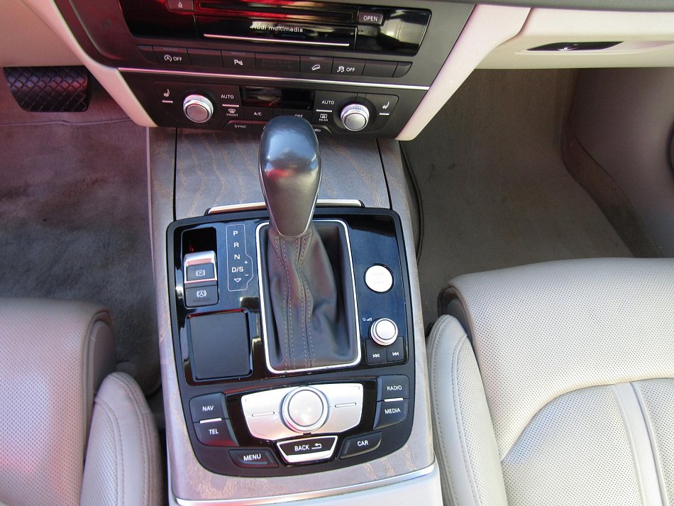 Audi A6 Allroad 3.0TDi  Quattro