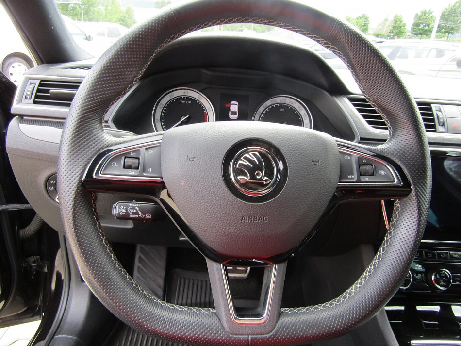 Škoda Superb III 2.0 TSi  4x4