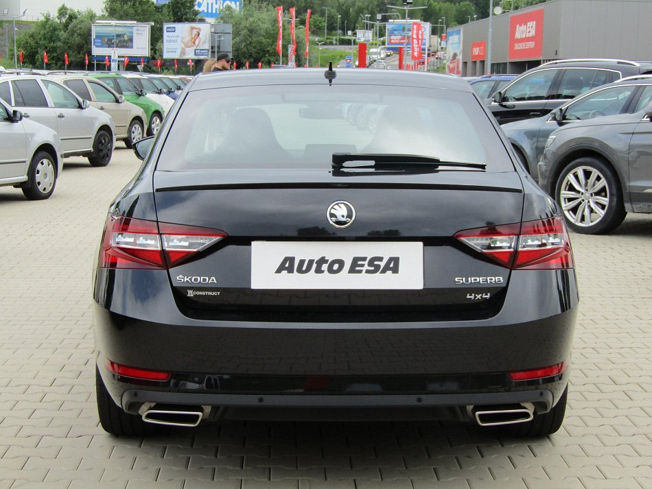 Škoda Superb III 2.0 TSi  4x4