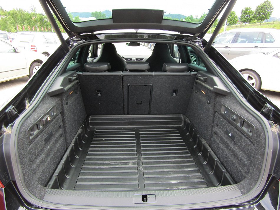 Škoda Superb III 2.0 TSi  4x4