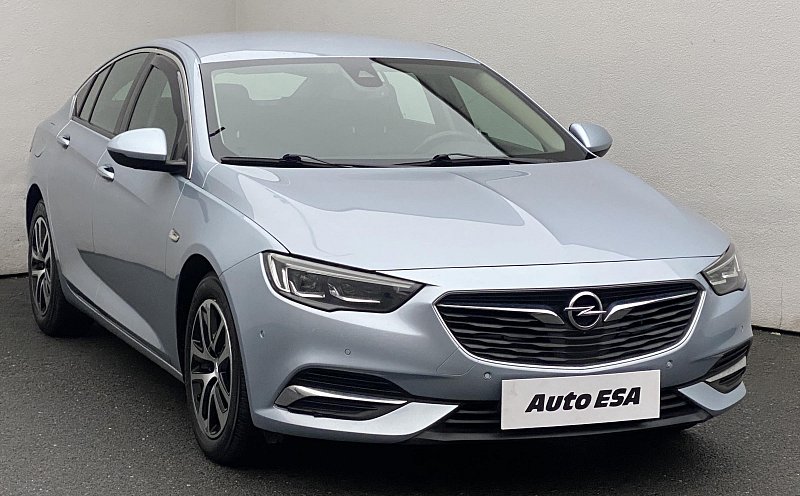 Opel Insignia 2.0CDTI  GRAND SPORT
