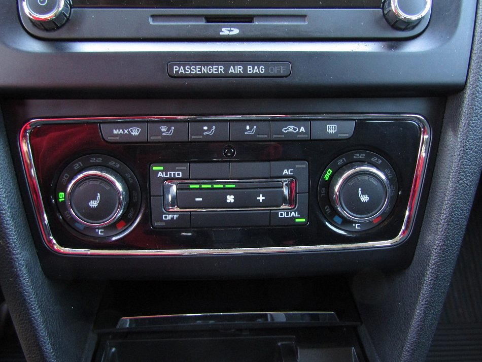 Škoda Superb II 2.0 TDi Elegance
