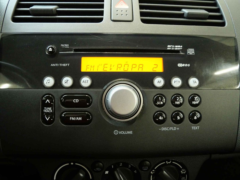 Suzuki Swift 1.3i  4x4