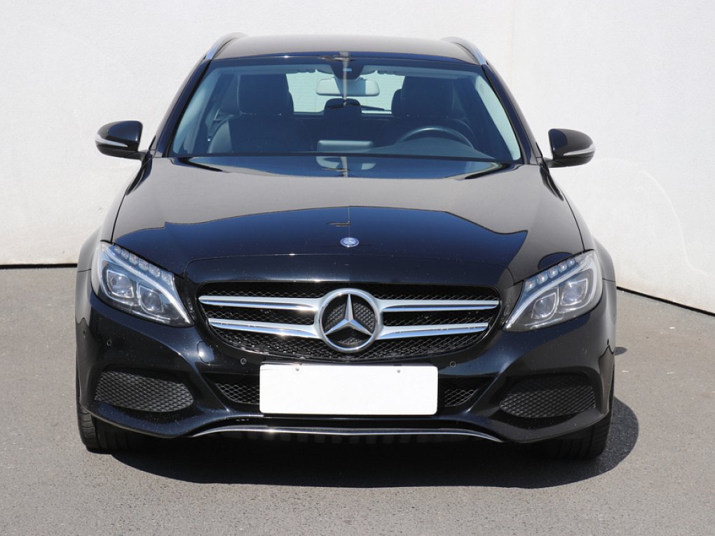 Mercedes-Benz Třída C 2.0 D Avantgarde