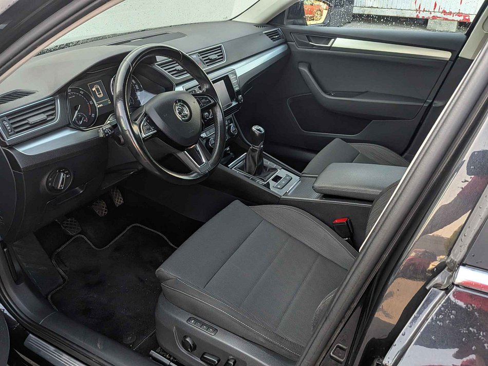 Škoda Superb III 2.0 TDi Ambition