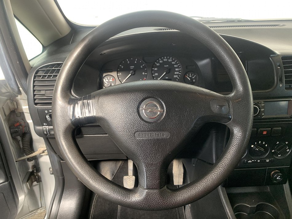 Opel Zafira 1.6i 16V 