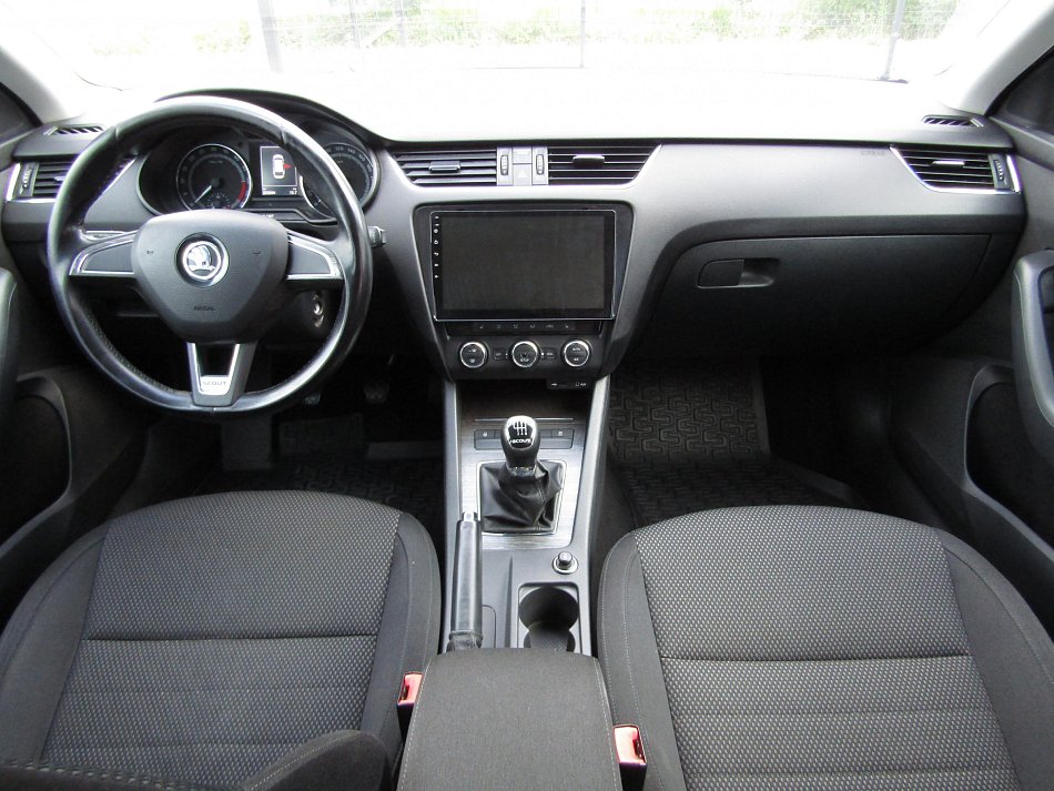 Škoda Octavia III 2.0 TDi Scout 4x4