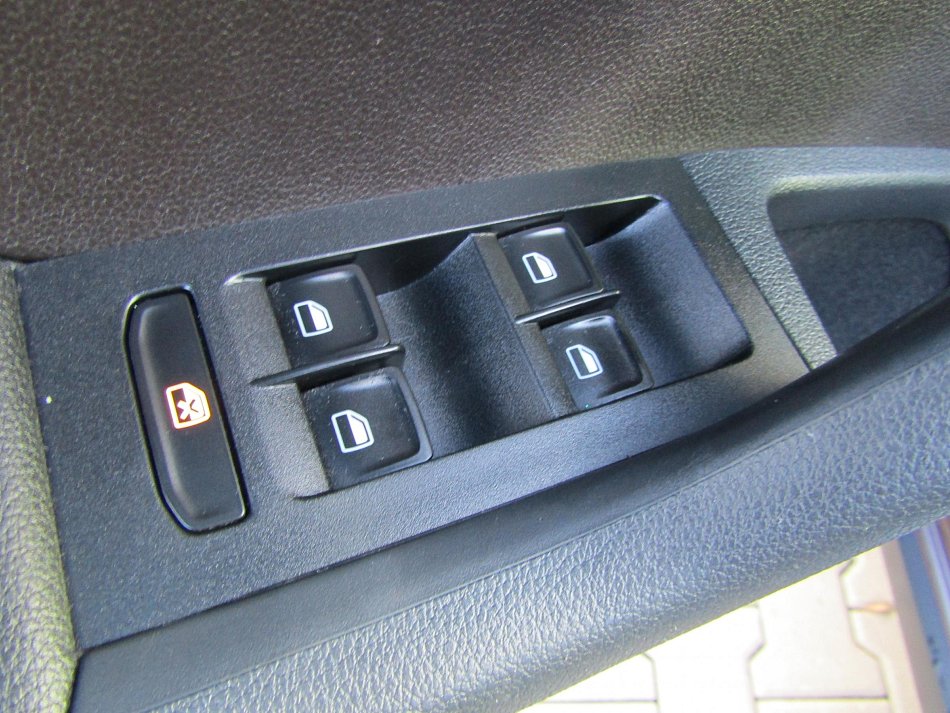 Škoda Octavia III 2.0 TDi  4x4