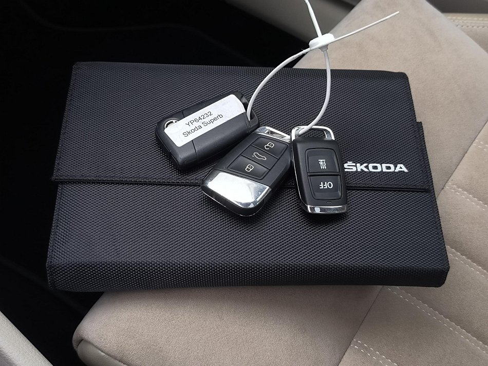 Škoda Superb III 2.0 TSi Style