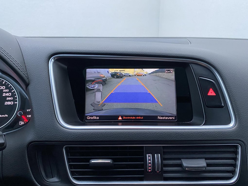 Audi Q5 2.0 TDi  quattro