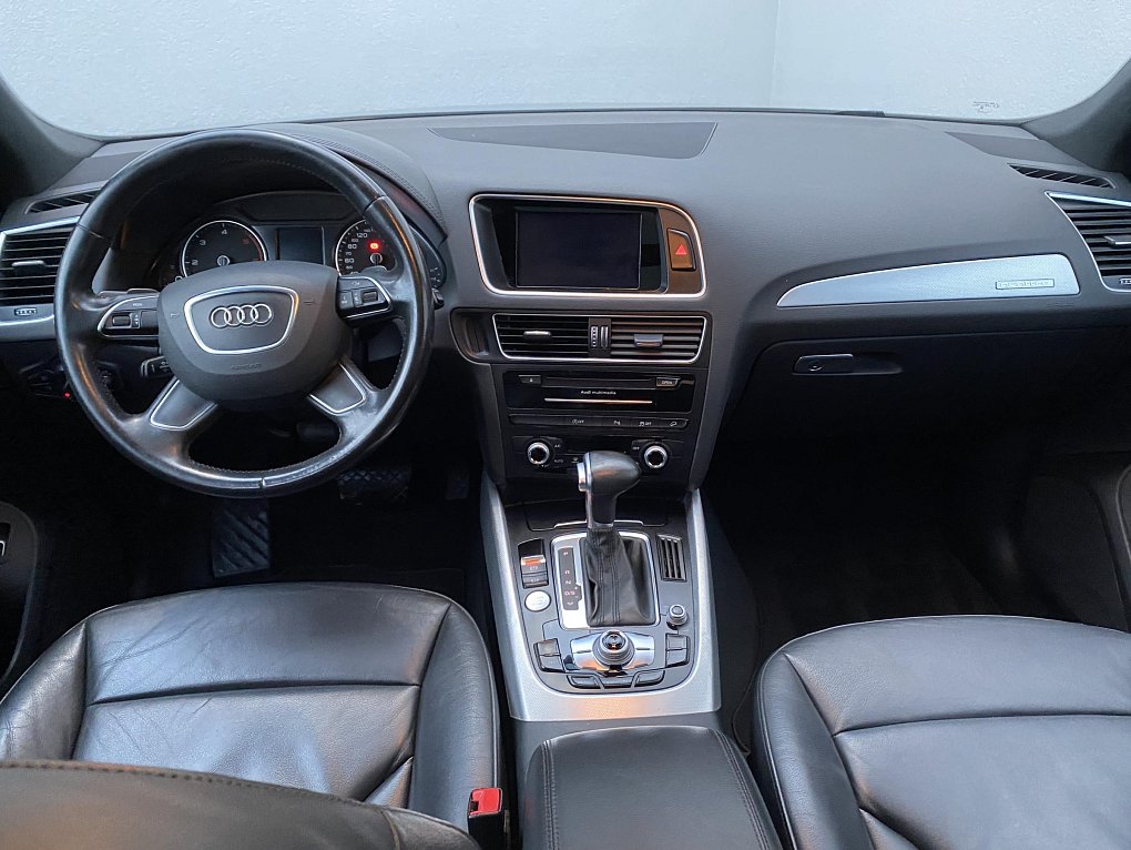 Audi Q5 2.0 TDi  quattro