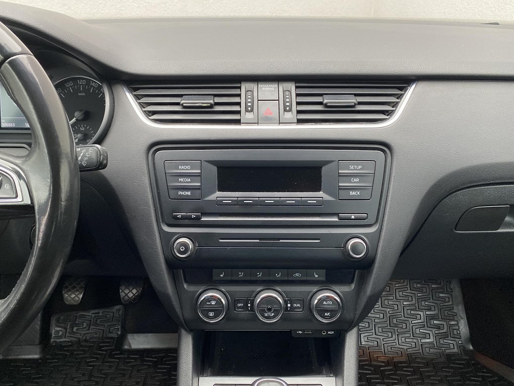 Škoda Octavia III 2.0TDi Elegance