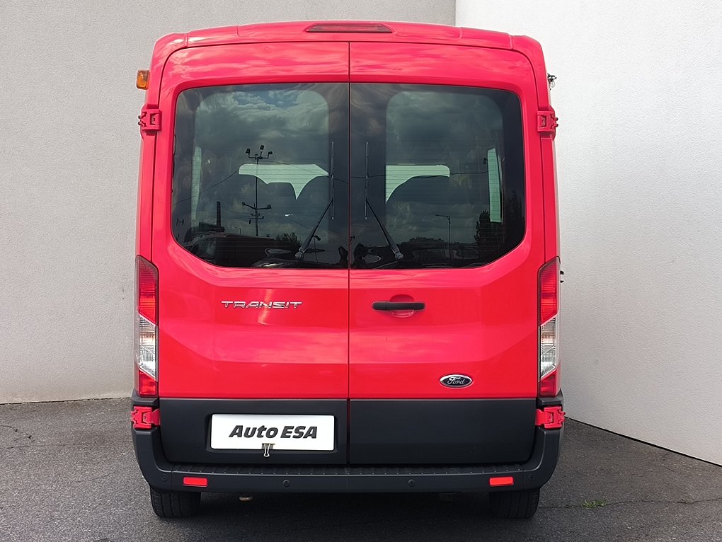 Ford Transit 2.2TDCi  L2H2 9míst