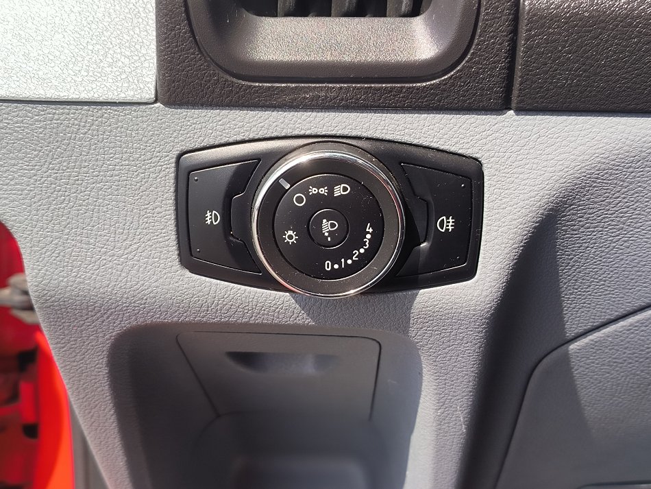 Ford Transit 2.2TDCi  L2H2 9míst