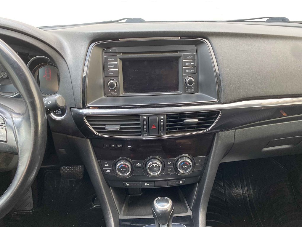 Mazda 6 2.0 i 