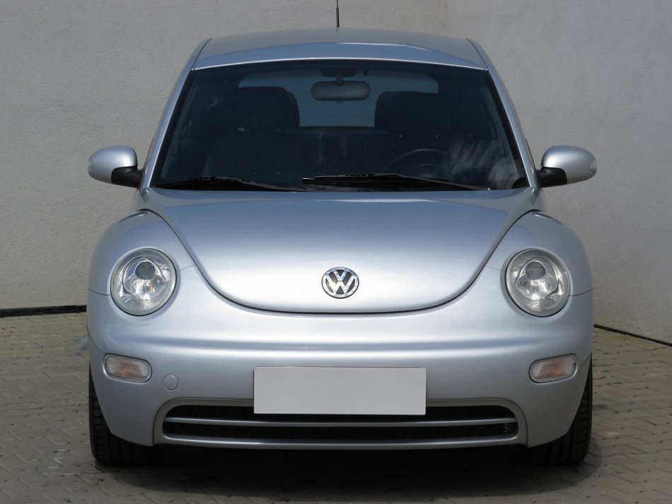Volkswagen New Beetle 2.0i 