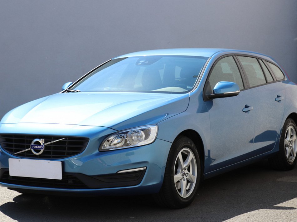 Volvo V60 2.0 T5  Cross Country