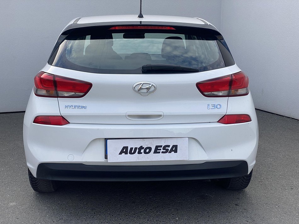 Hyundai I30 1.4CVVT 