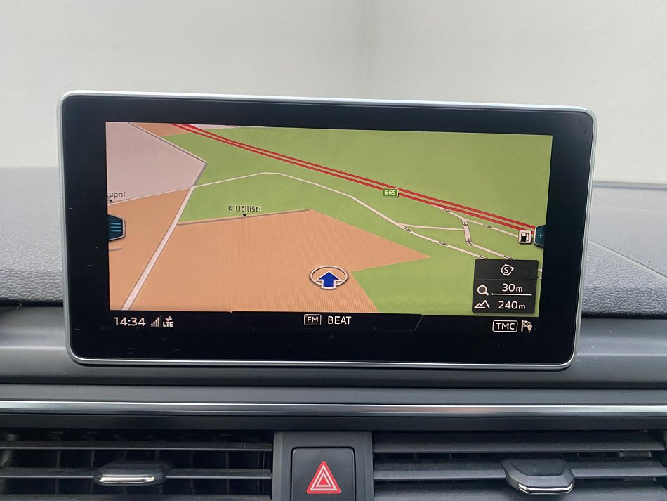 Audi A4 2.0 TFSi S-line