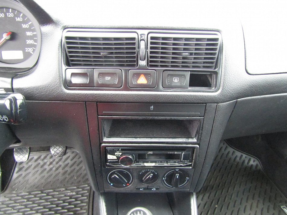 Volkswagen Golf 1.4 i 