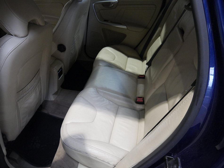 Volvo XC60 2.4d  4x4