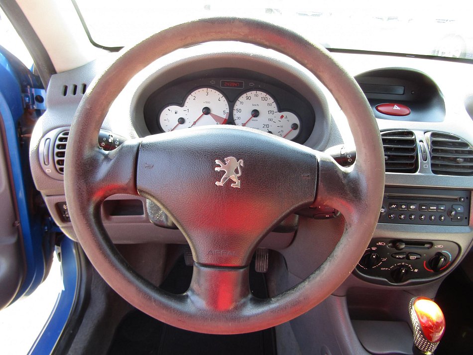 Peugeot 206 1.4 HDi 