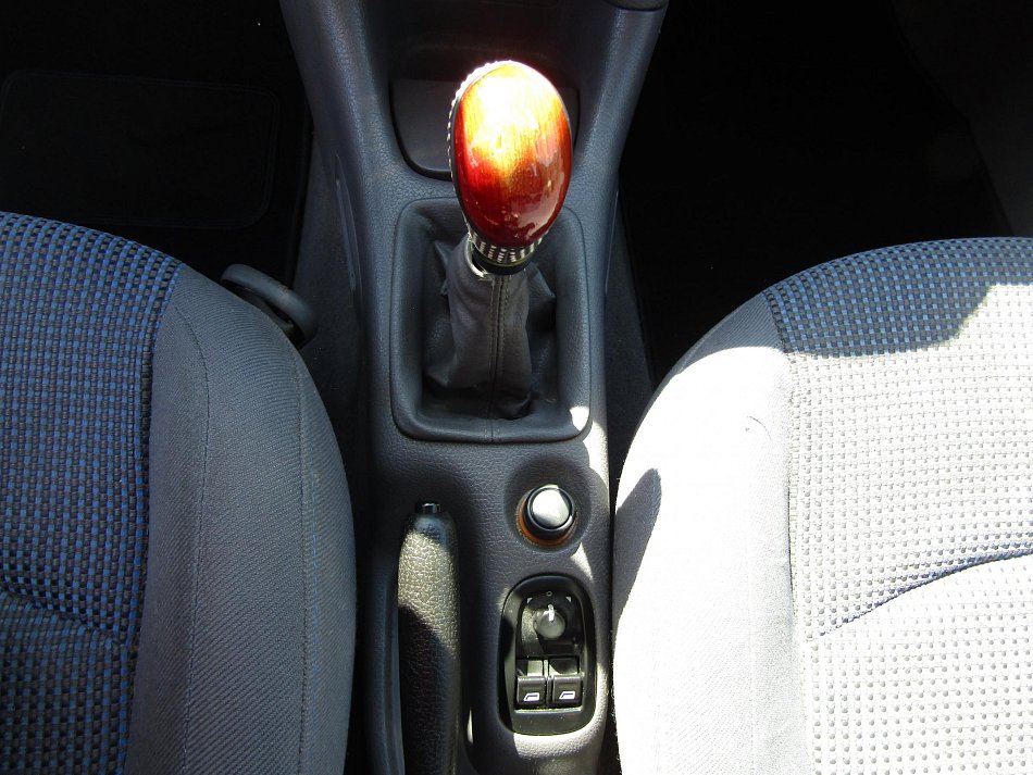 Peugeot 206 1.4 HDi 
