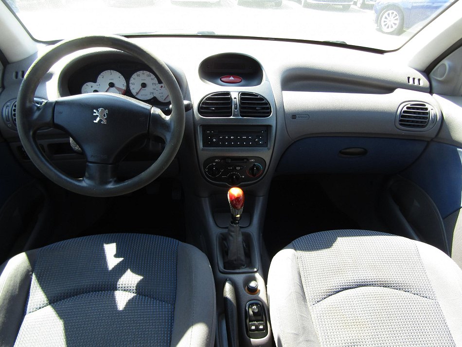 Peugeot 206 1.4 HDi 