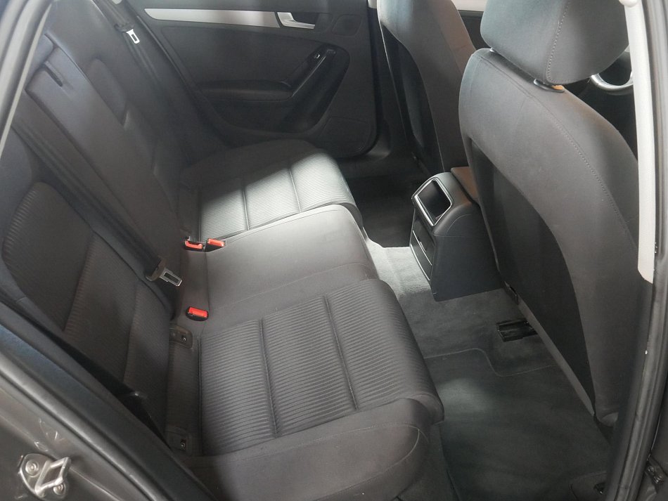 Audi A4 2.0 TDi 