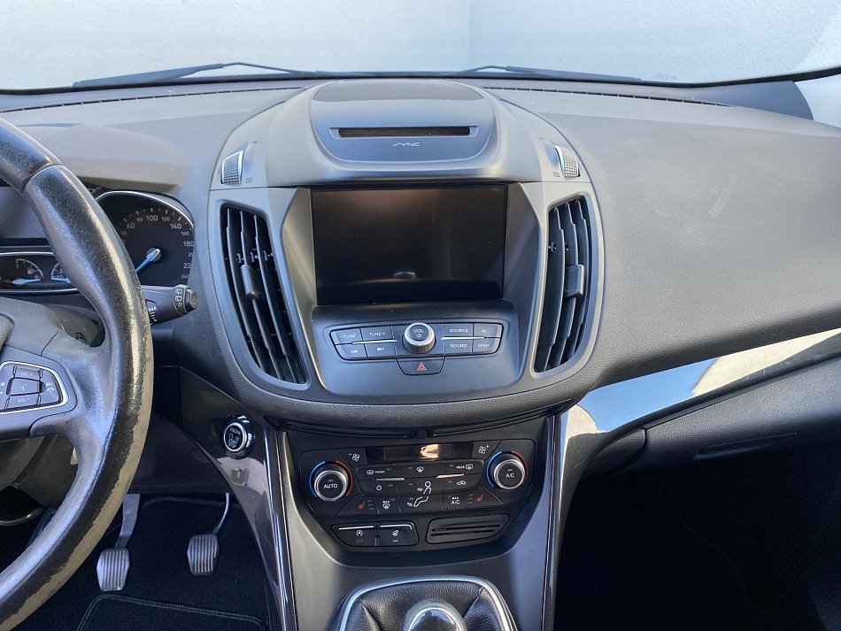 Ford Kuga 1.5i 