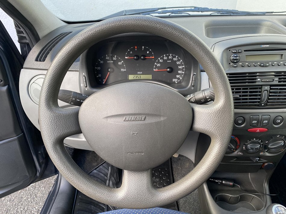 Fiat Punto 1.2i 