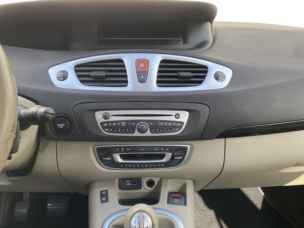 Renault Scénic 1.5 dCi 