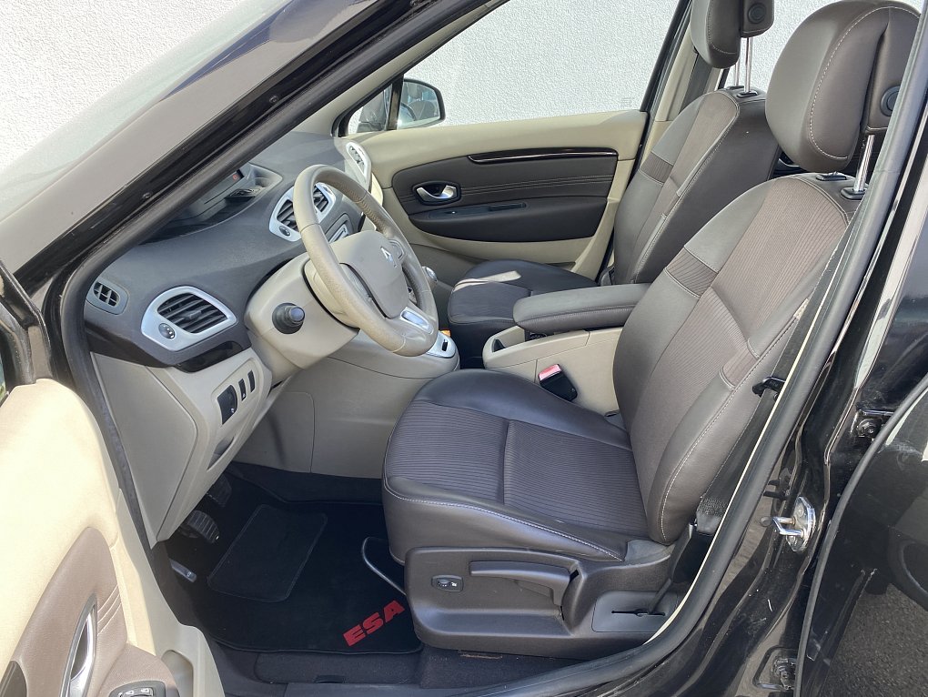 Renault Scénic 1.5 dCi 