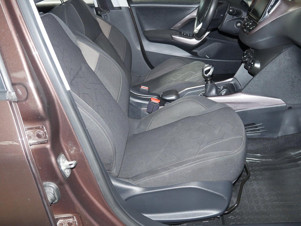 Peugeot 2008 1.6 HDI 