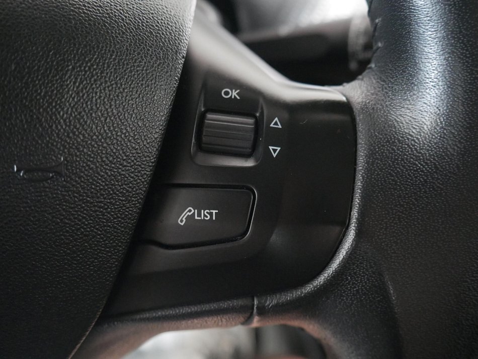 Peugeot 2008 1.6 HDI 