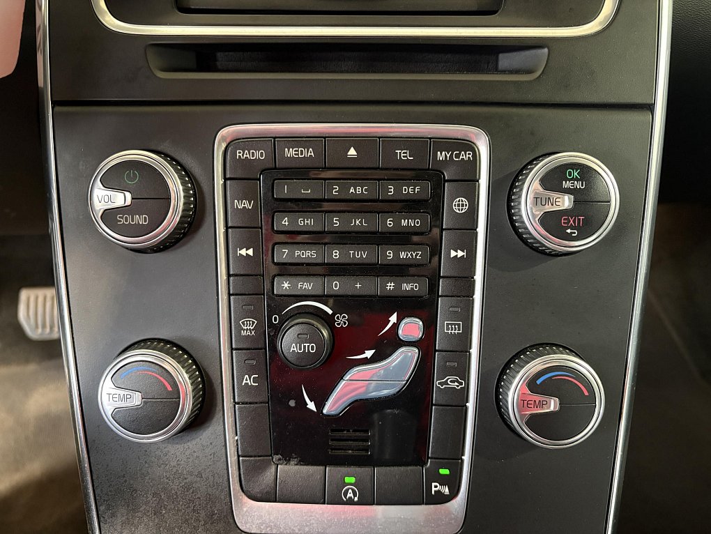 Volvo V60 1.6 D2 